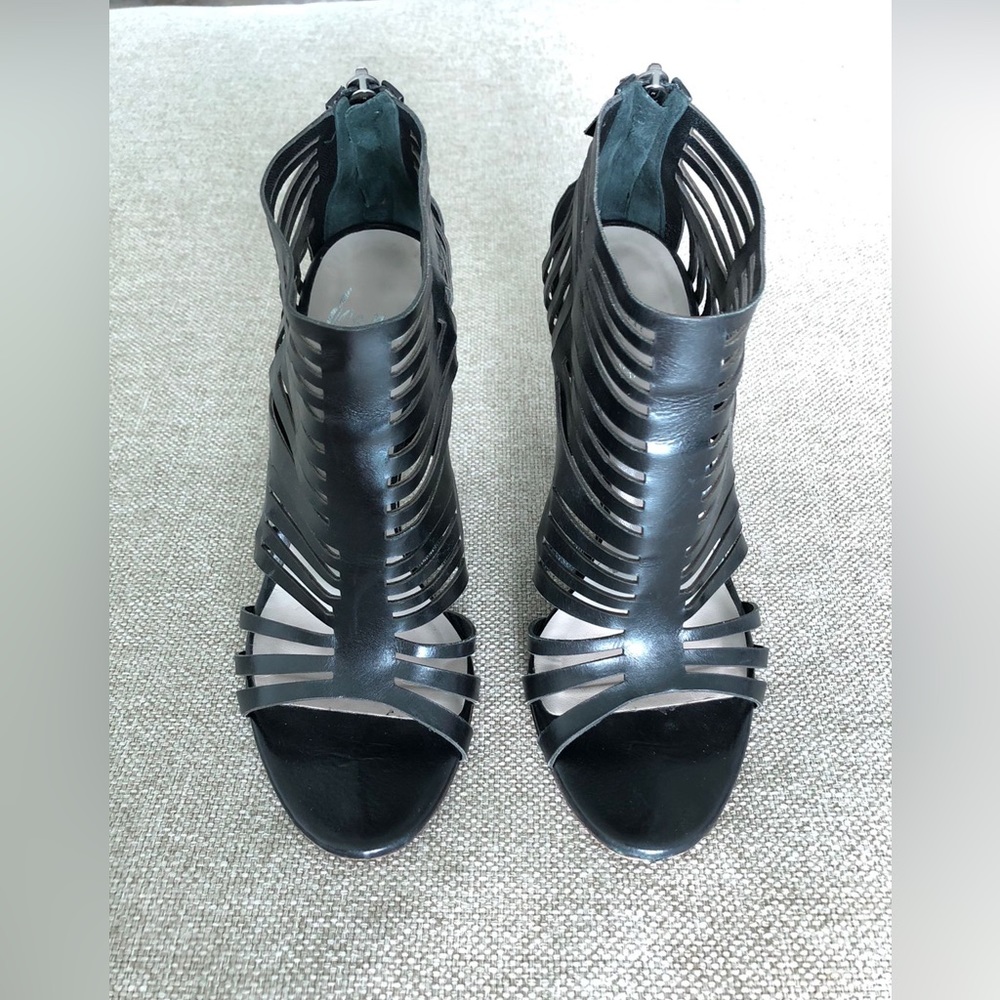 Black leather sandals Vero Cuoio 38